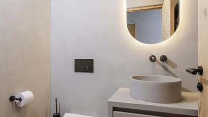 Hereinspaziert in Vronis Lodge!